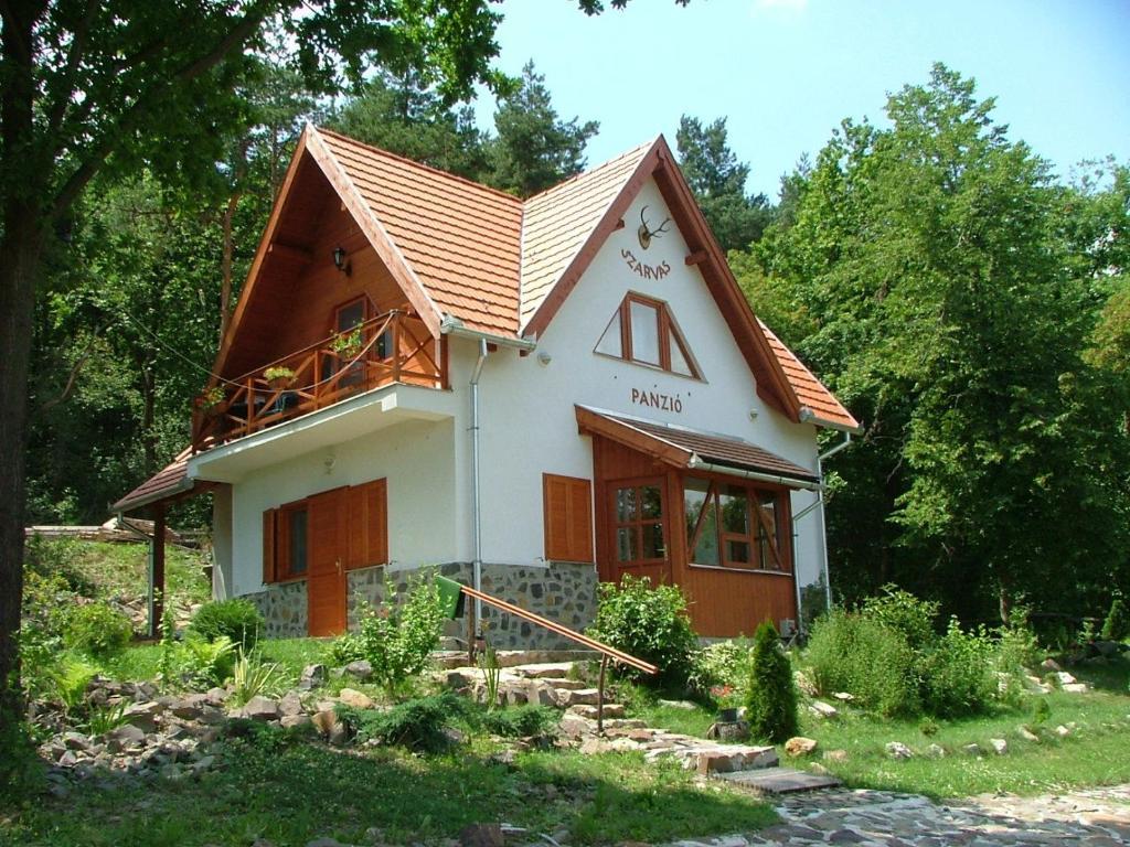 Szarvas Panzio Hotel Erdőbénye Exterior foto